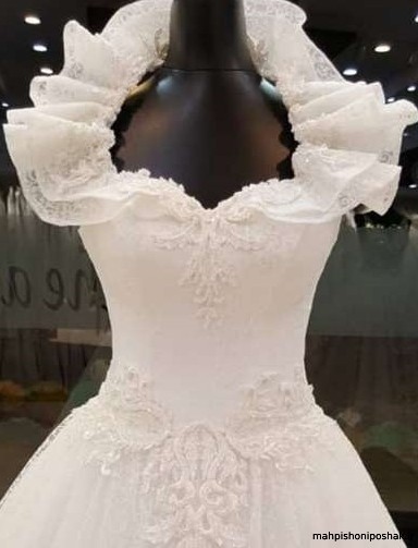 مدل لباس عروس در بازار شیخ صفی تبریز