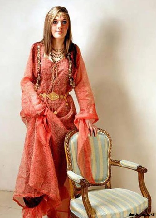 مدل لباس سنتی مجلسی زنانه