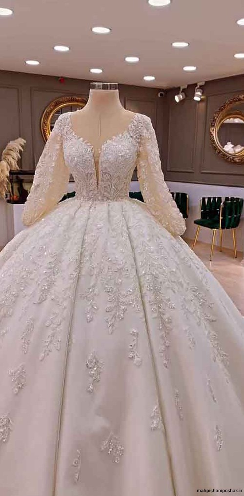 مدل لباس عروس یقه پوشیده