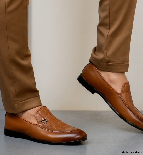 مدل لباس با کفش کالج مردانه