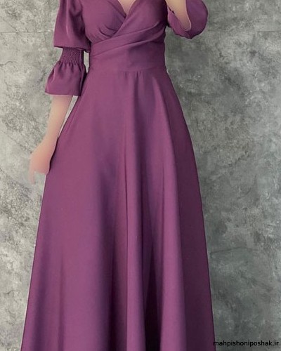 مدل لباس مجلسی یقه دلبری استین دار