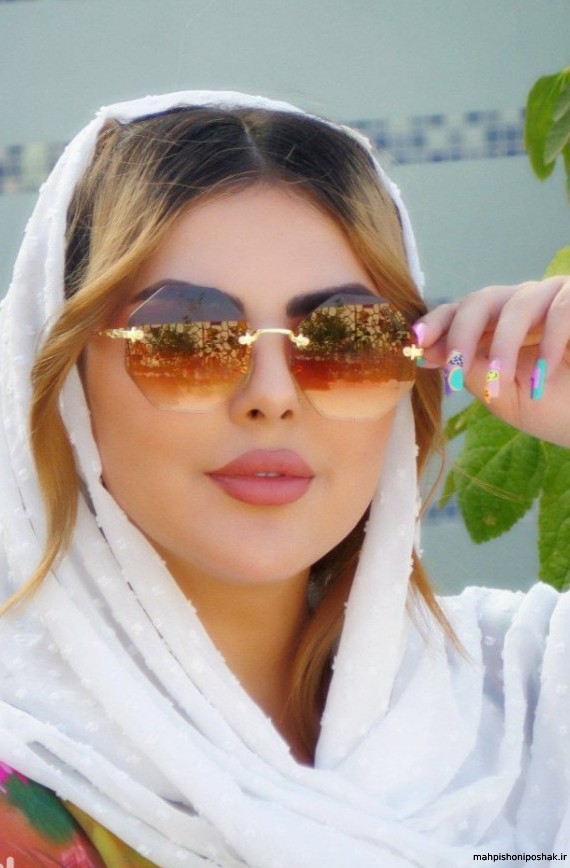 مدل عینک آفتابی زنانه برای صورت کشیده